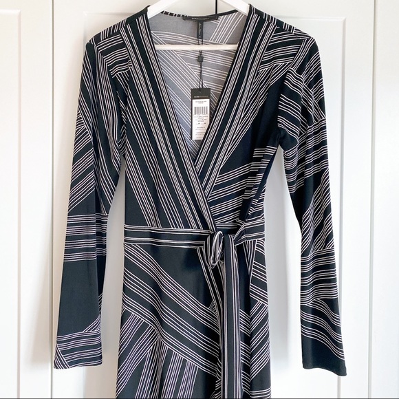 NWT BCBGMAXAZRIA Asymmetric Wrap Dress - Picture 5 of 10